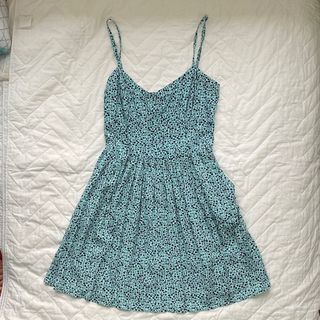 (Category: ) located in . Submitted by wwxpreloved (Listing ID 1063896897, Image 1). Description: .