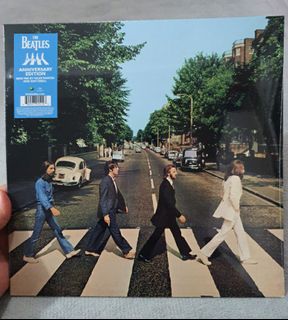 (Category: ) located in . Submitted by vinyluq_collectors_record (Listing ID 1063914172, Image 1). Description: .