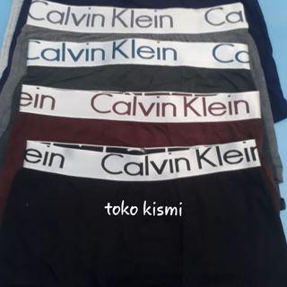 Celana dalem pria boxer