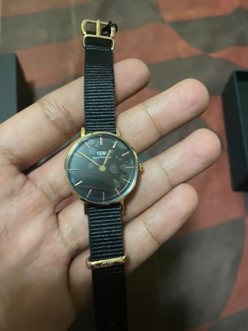 Daniel Wellington Watch 28mm petite cornwall Luxury Watches on Carousell