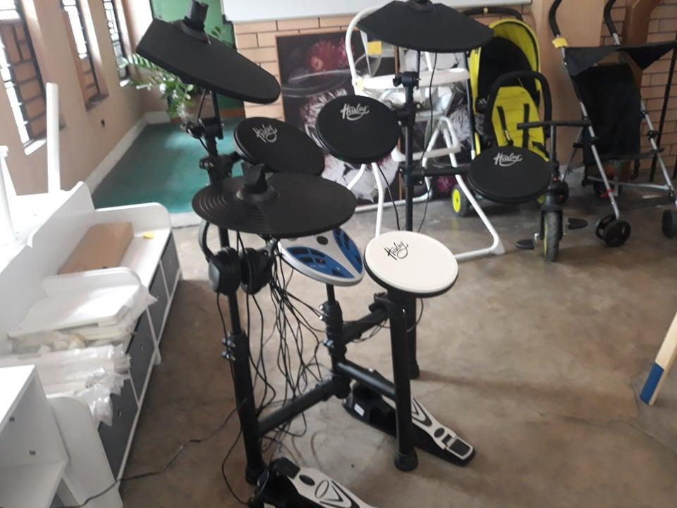 Huxley Electronic Drum Set, Audio, Other Audio Equipment on Carousell