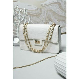 (Kategori: ) berada di . Dikirim oleh ackpreloved (ID iklan 1063971065, Gambar 1). Deskripsi: .