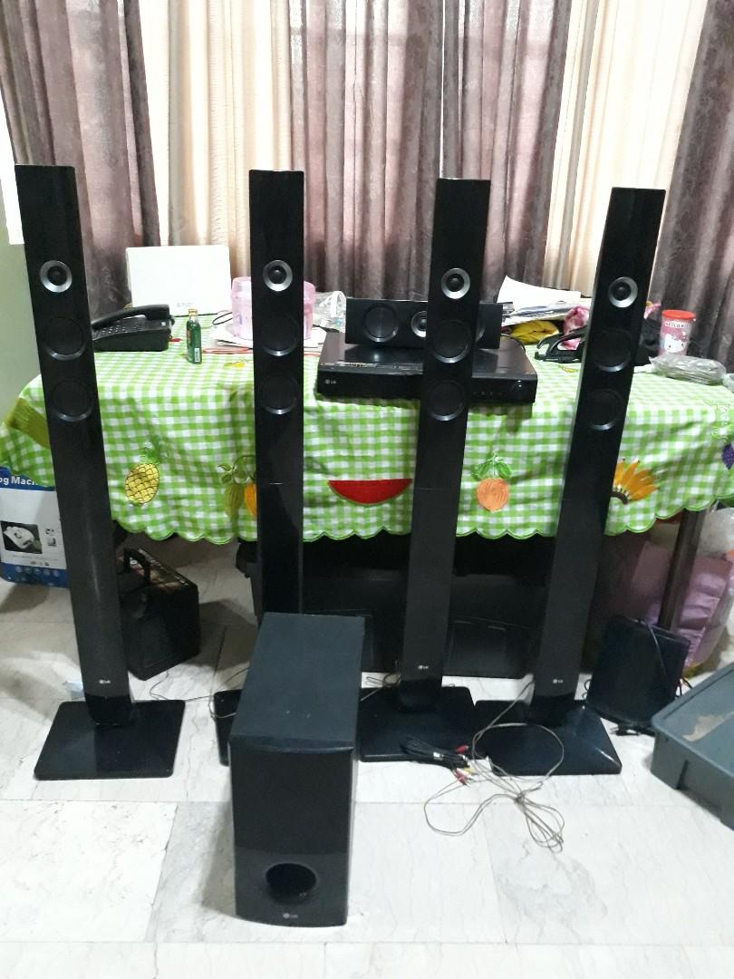 LG SPEAKER SYSTEM SET Audio Soundbars Speakers Amplifiers on