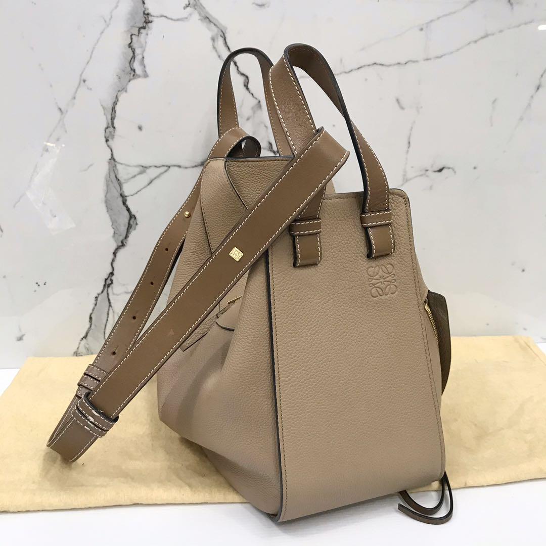 Hammock Small Leather Shoulder Bag in Beige - Loewe