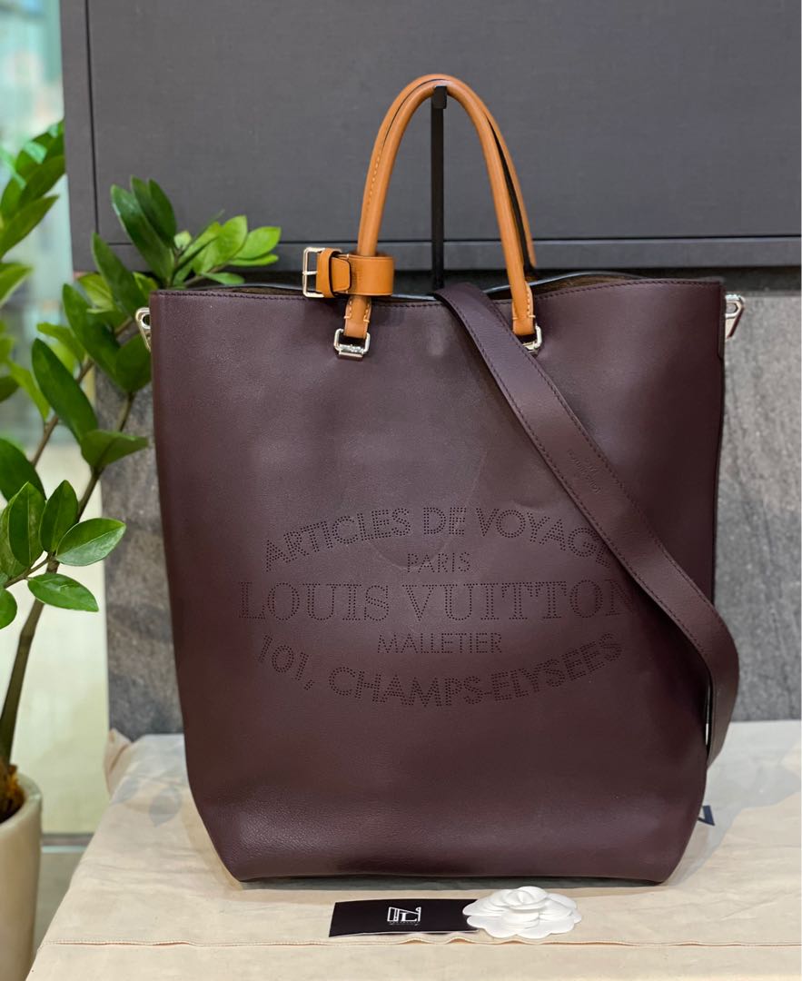 Louis Vuitton Noisette Veau Soie Leather Flore MM Bag - Yoogi's Closet