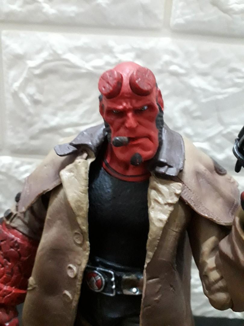 Mazco Neca Hellboy Hobbies Toys Collectibles Memorabilia
