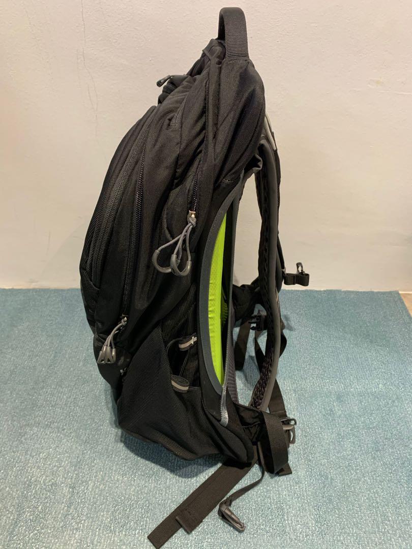 osprey radial bike commuter backpack