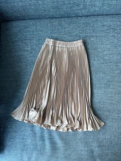 (Category: ) located in . Submitted by ladiis88 (Listing ID 1063858681, Image 1). Description: .