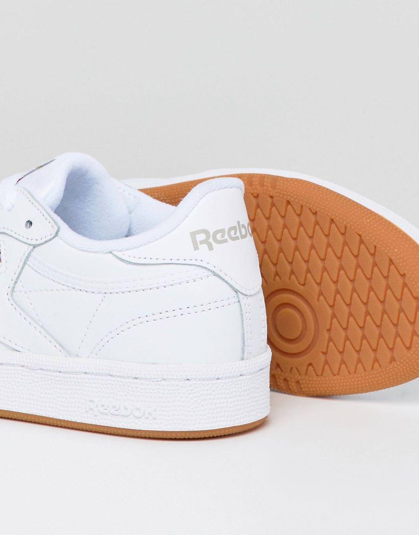 Reebok classic club c 85 hotsell trainers in white and gum