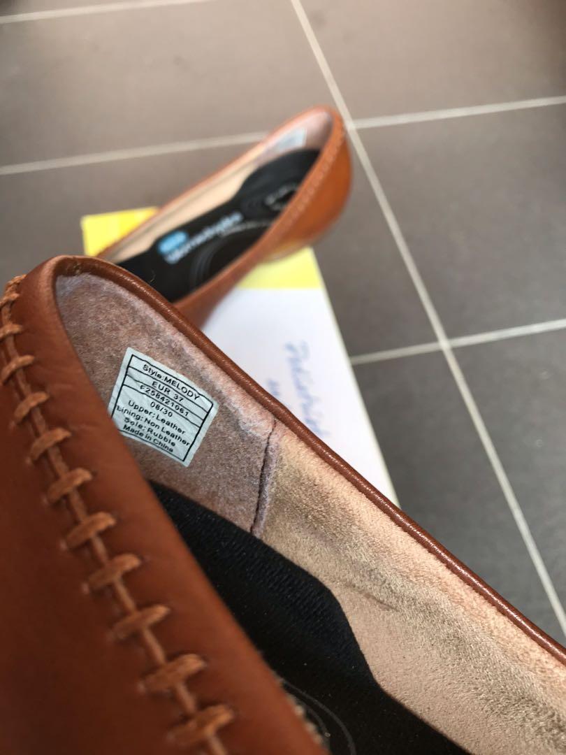 Scholl Biomechanics (Brown), Women's Fashion, Footwear, Flats on