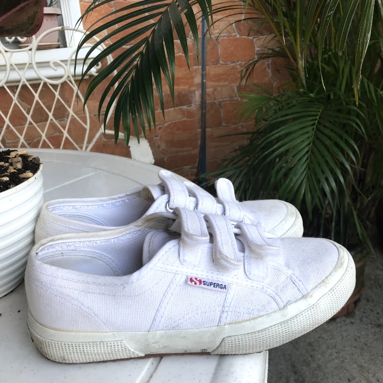 SUPERGA Velcro Women s Fashion Footwear Sneakers on Carousell