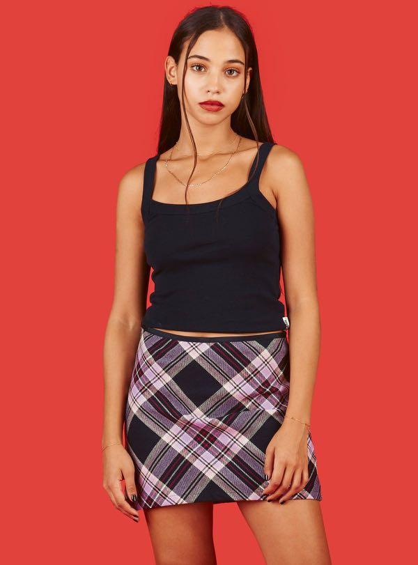 Unif bon skirt clearance
