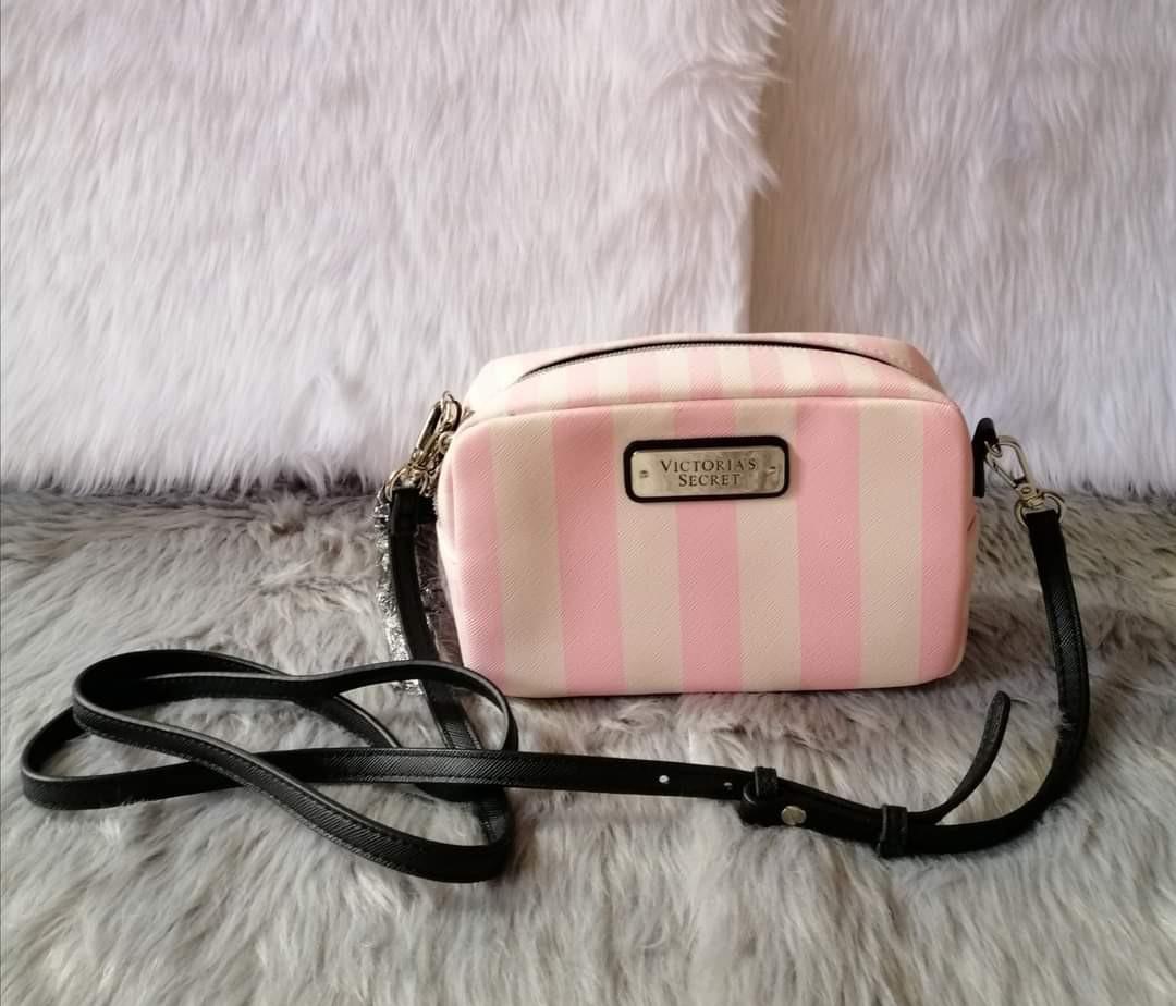 Victoria's secret hotsell pink crossbody purse