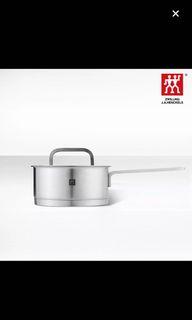 Zwilling moments 16cm pot milk pot