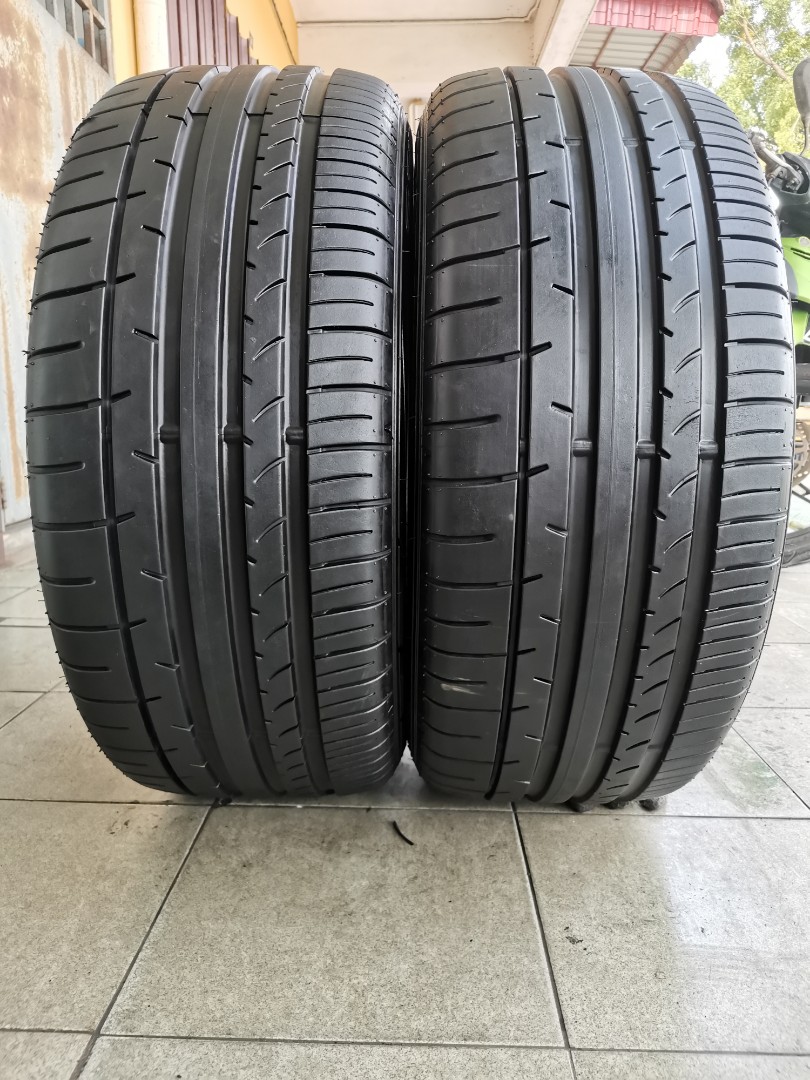 245/50 情けない R18、DUNLOP LEMANSV SILENTCORE、22年