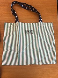 （分類：）位於 。 由 lc9jac 提交（商品編號 1060054863，圖片 1）。簡介： 。