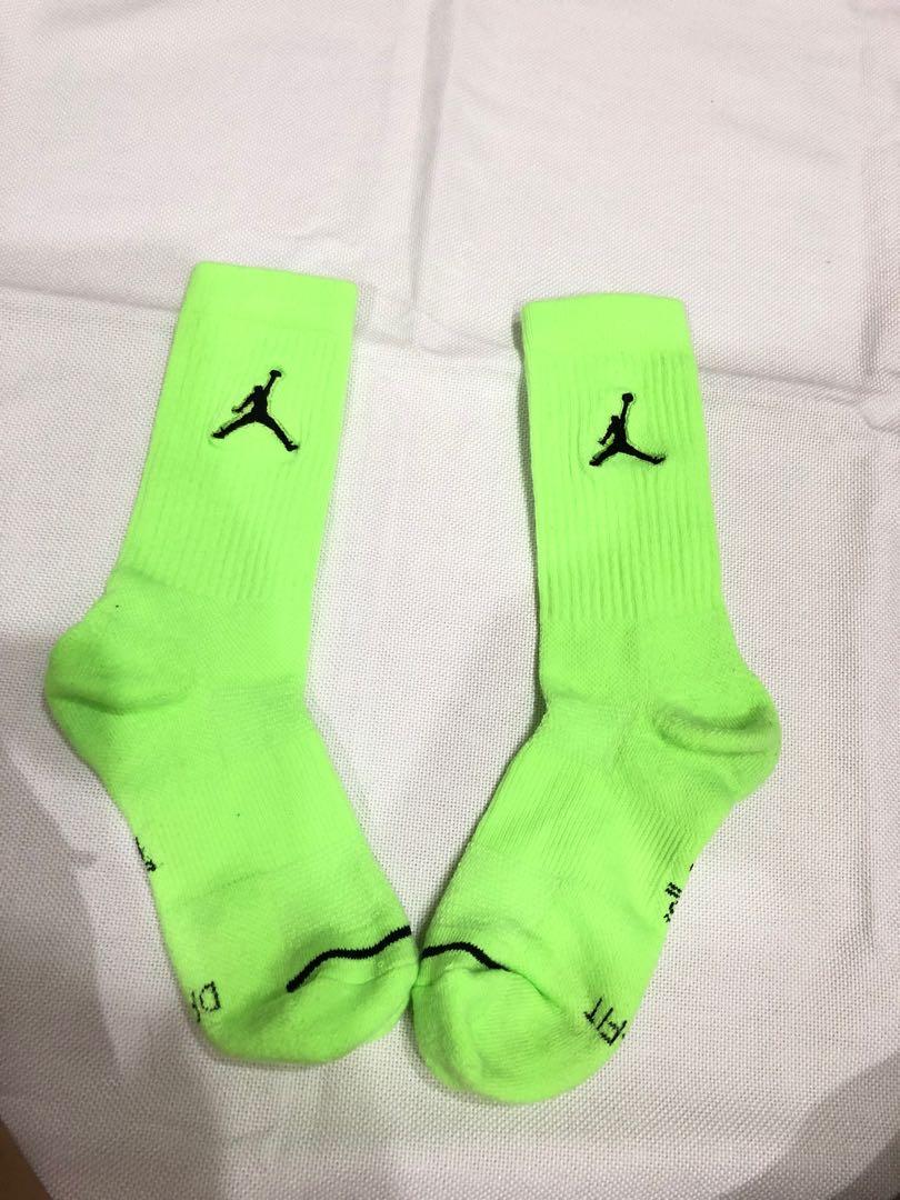 Green shop jordan socks