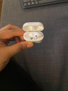 Apple AirPod RIGHT ONLY W CASE