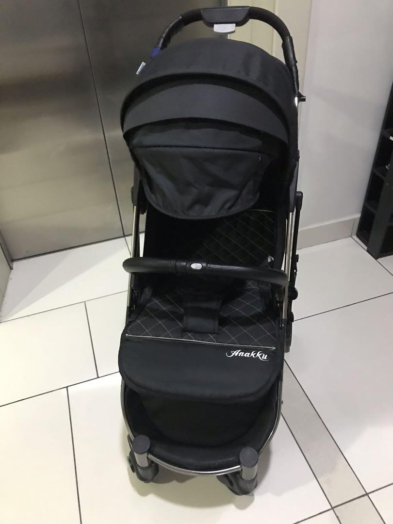 Anakku compact stroller