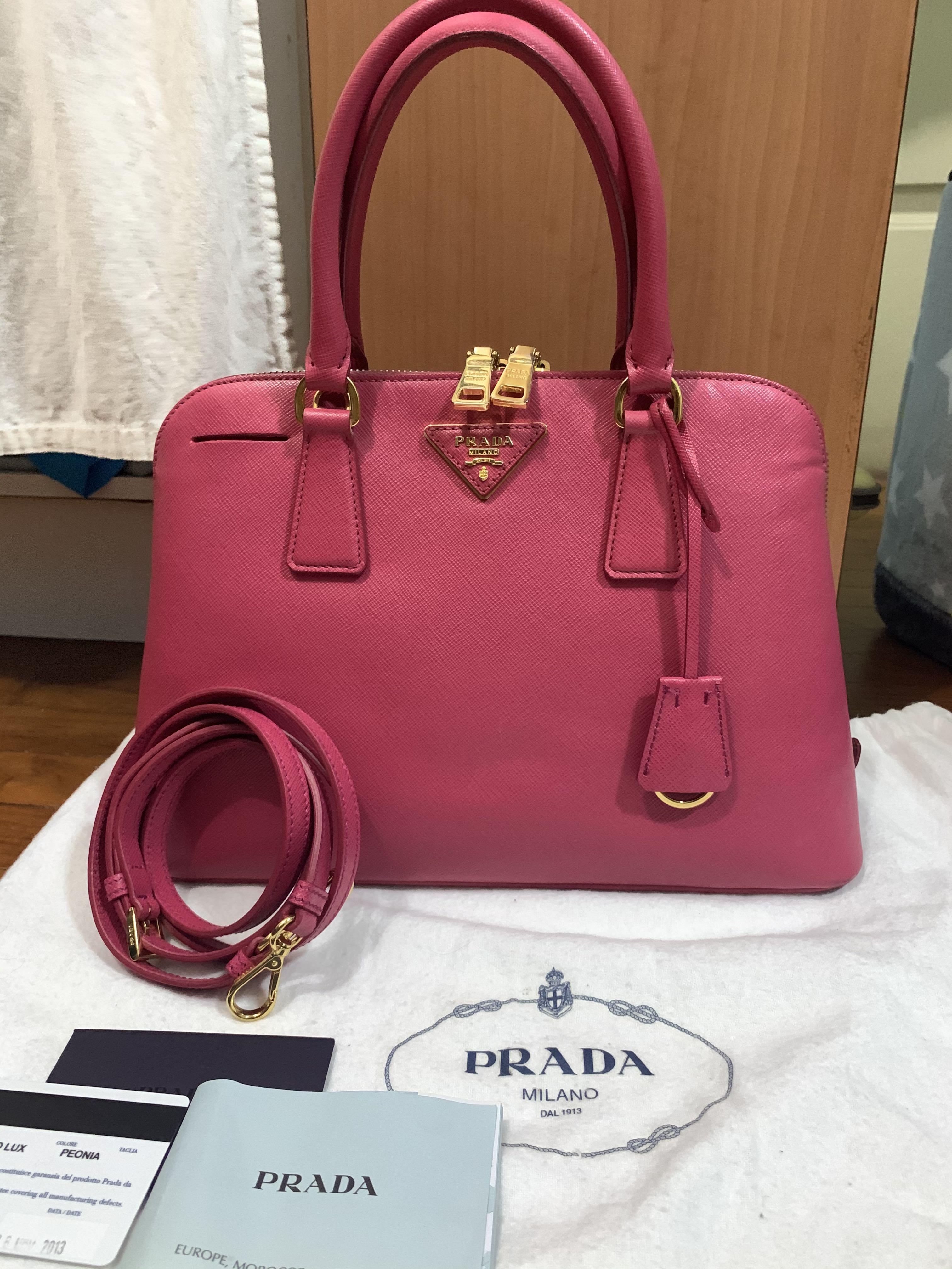 prada saffiano peonia