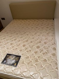 (Category: ) located in . Submitted by ronnie74 (Listing ID 1059992133, Image 1). Description: .
