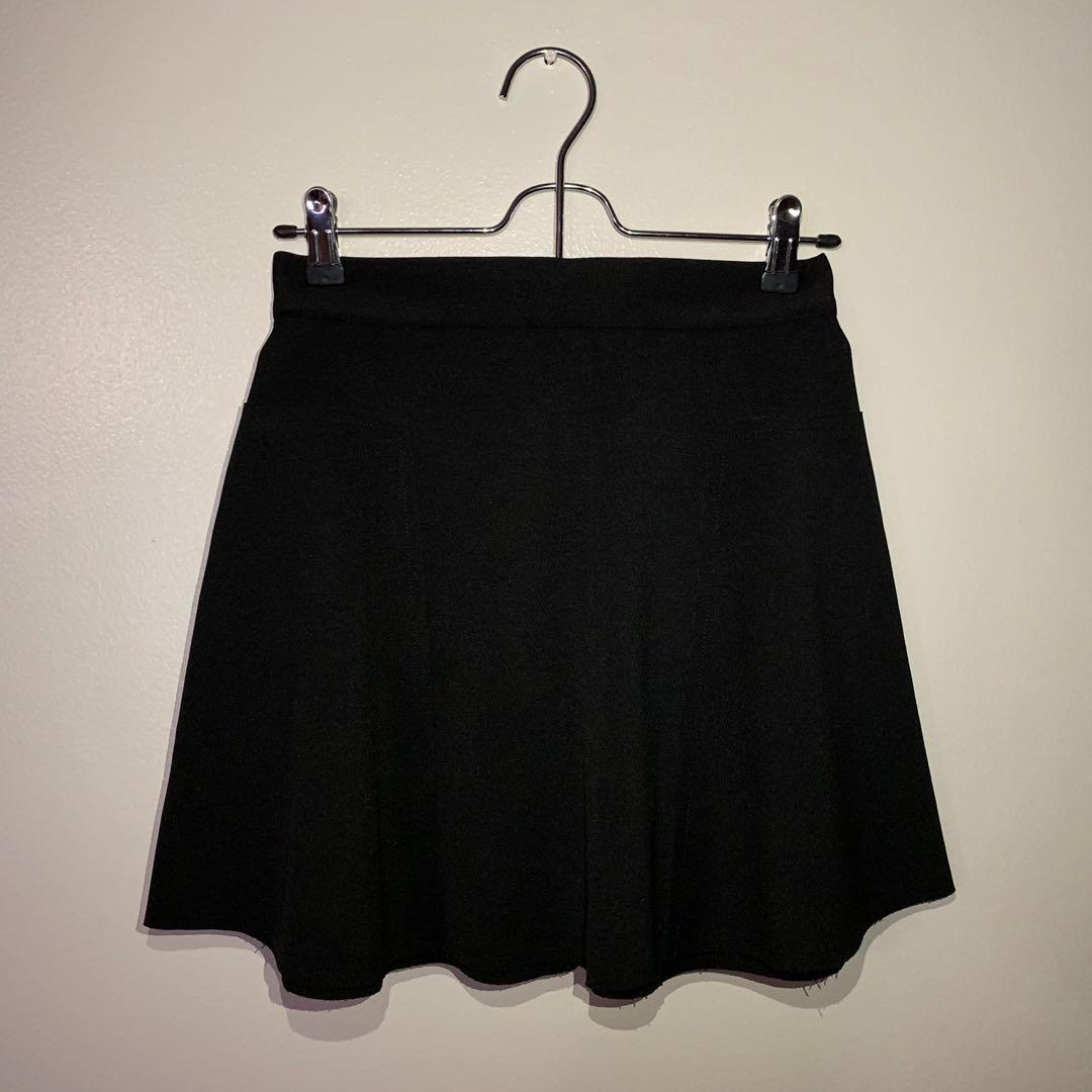 Black Flowy Mini Skirt Women s Fashion Bottoms Skirts on Carousell