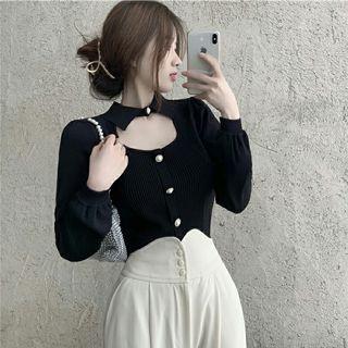Black vintage pearl buttoned top