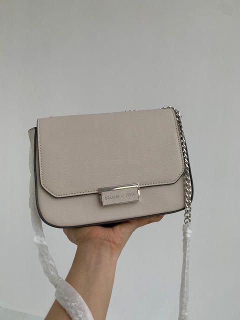 Tas charles and keith sling bag on sale