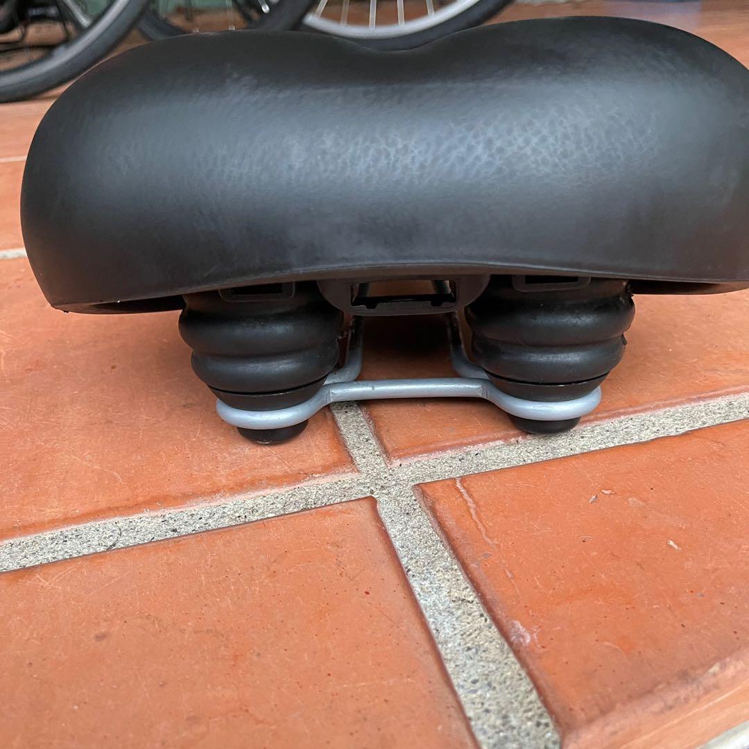 city 900 gel bike saddle xl