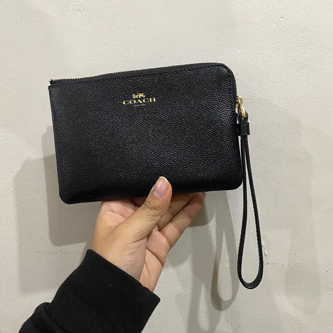 Coach single shop zip wristlet