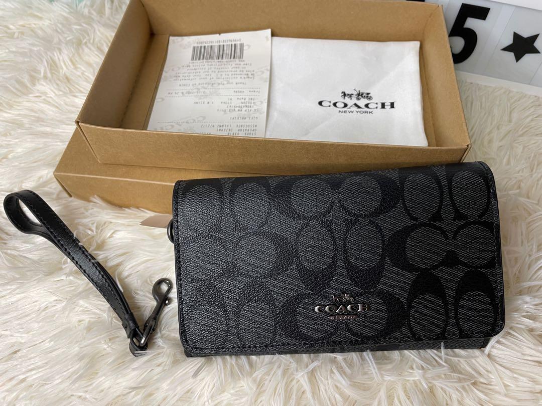 Coach wristlet deals phone holder