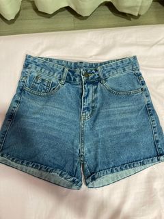 (Category: ) located in . Submitted by rabbitroses (Listing ID 1060083017, Image 1). Description: .