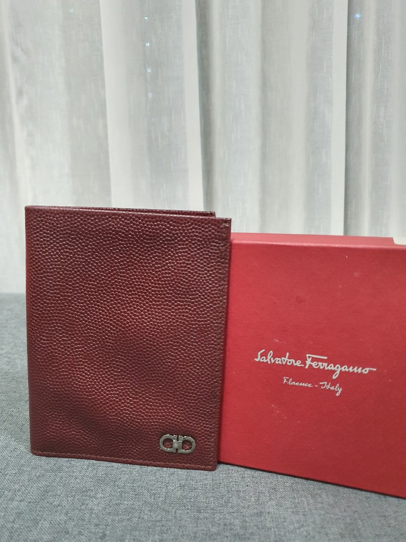 ferragamo passport holder