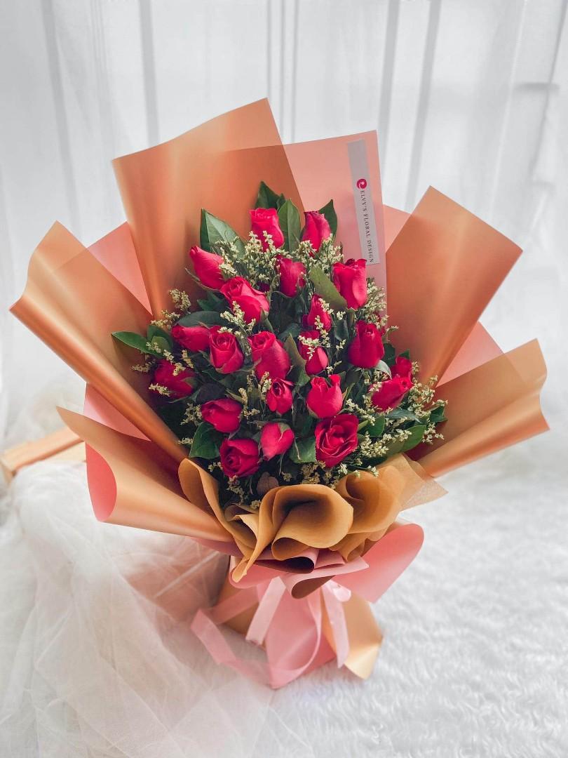 Ferrero sunflower chocolate bouquet deliveries, Furniture & Home Living