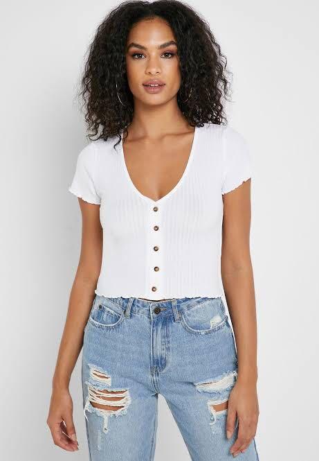 Forever 21/F21 Button Down Shirt Crop Top (White), Women's Fashion, Tops, Sleeveless on Carousell