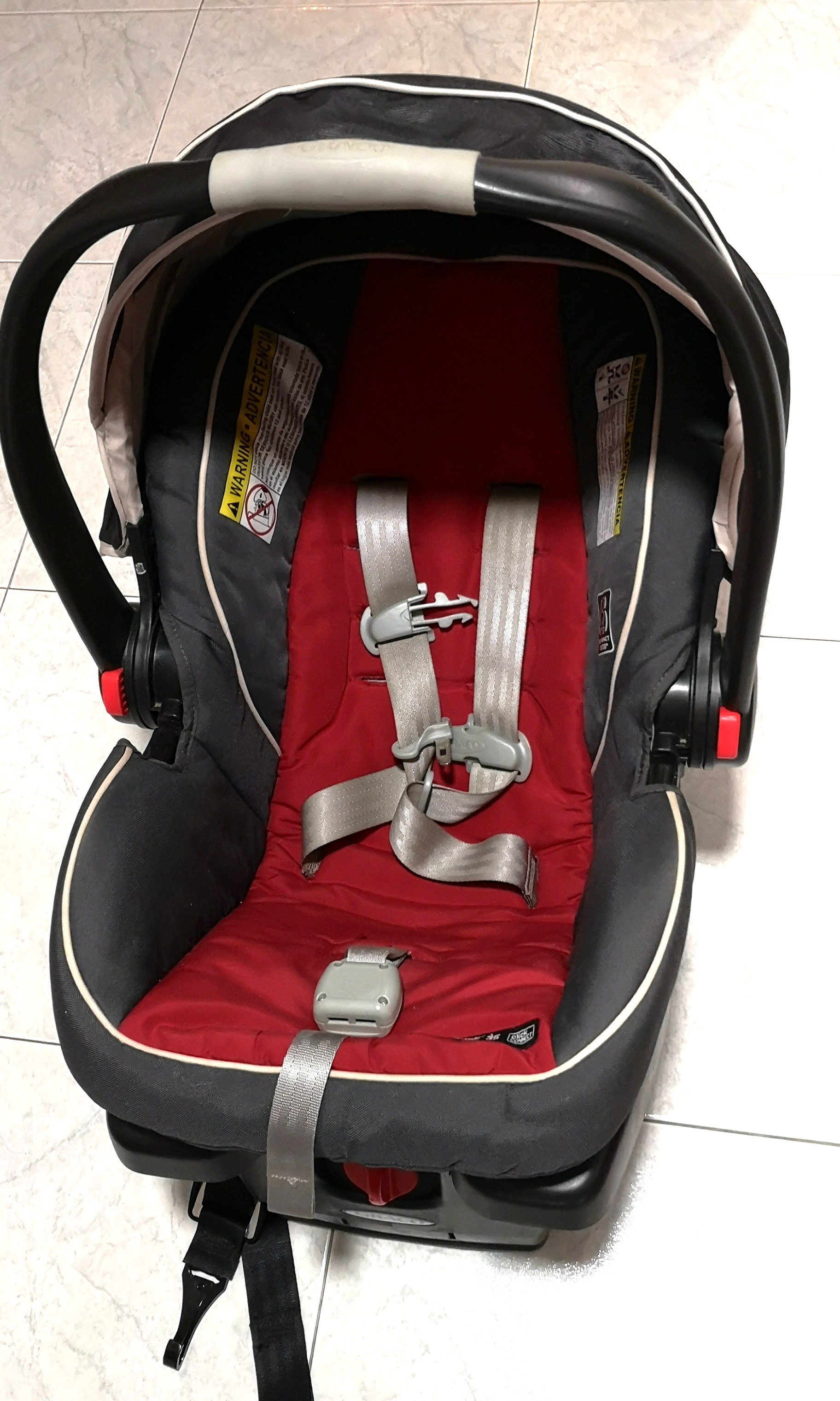 Graco Car Seat, Babies & Kids, Going Out, Car Seats on Carousell