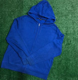 (Category: ) located in . Submitted by szbundlestores (Listing ID 1060131156, Image 1). Description: .