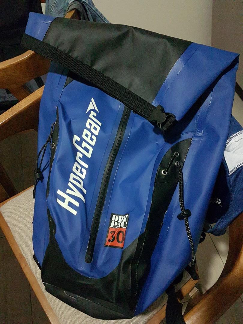Hypergear 30l backpack shop