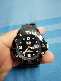 (Category: ) located in . Submitted by adamhloh (Listing ID 1060043936, Image 1). Description: .