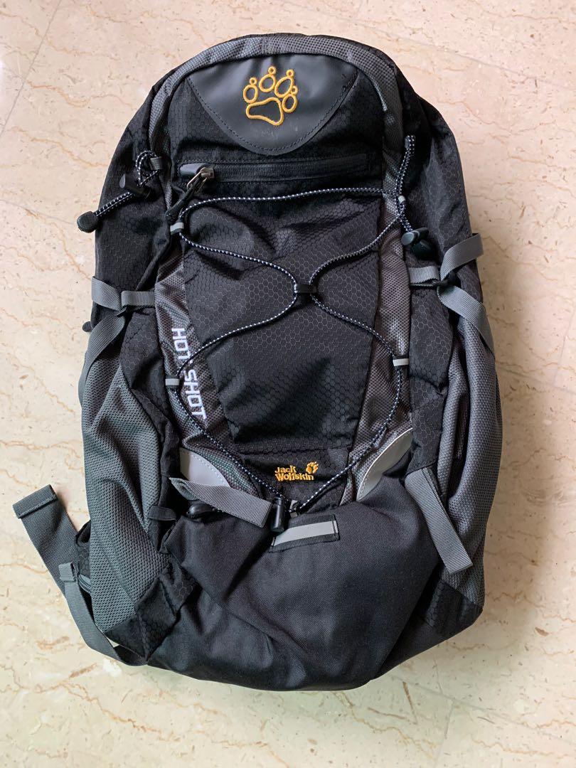 Jack wolf backpack hotsell