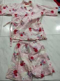 (Category: ) located in . Submitted by happyshoppinglah (Listing ID 1060061519, Image 1). Description: .