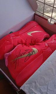 Kyrie 4 Red Carpet