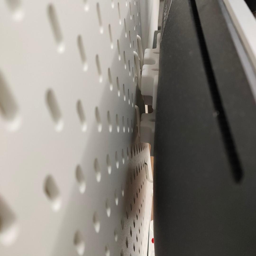 Monitor Mount to Ikea Skadis Peg Board, Furniture & Home Living