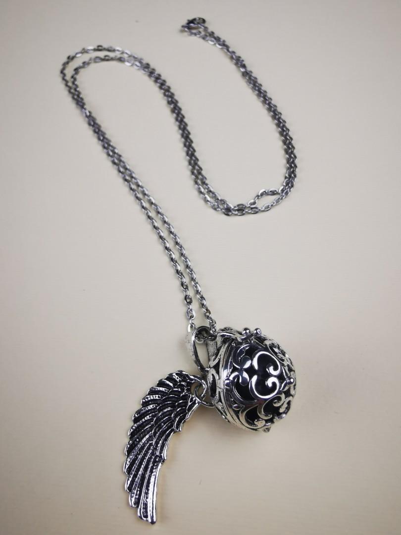 Necklace Diffuser (Category: Purses & Pouches) located in Singapore. Submitted by michbai (Listing ID 1059966204, Image 4). Description: Antique diffuser Necklace Locket for perfume oil or essential oil Lava ball provided to drip fragrances. Length - 35cm Pendant - 2cm diameter Limited qty available. Abai 98303659.