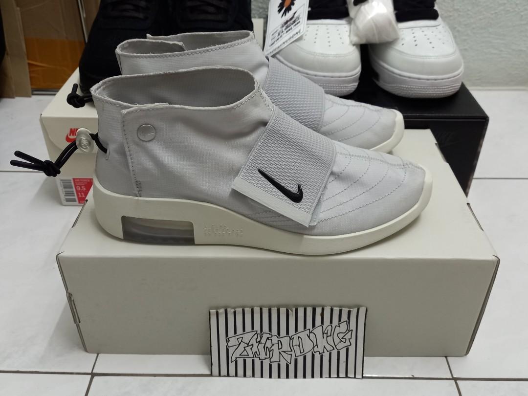 Nike FOG MOC Women s Fashion Footwear Sneakers on Carousell