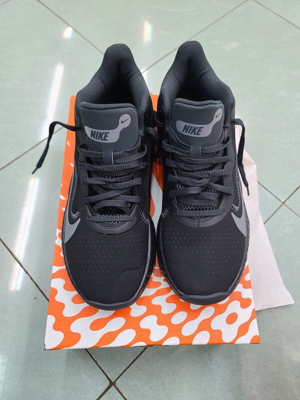 Nike Renew Elevate NBK, 男裝, 鞋, 波鞋- Carousell