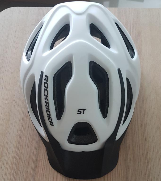 white cycling helmet