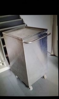 (Category: ) located in . Submitted by cat.tan (Listing ID 1060159138, Image 1). Description: .