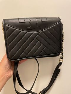 （分類：）位於 。 由 carolhm 提交（商品編號 1060187387，圖片 1）。簡介： 。