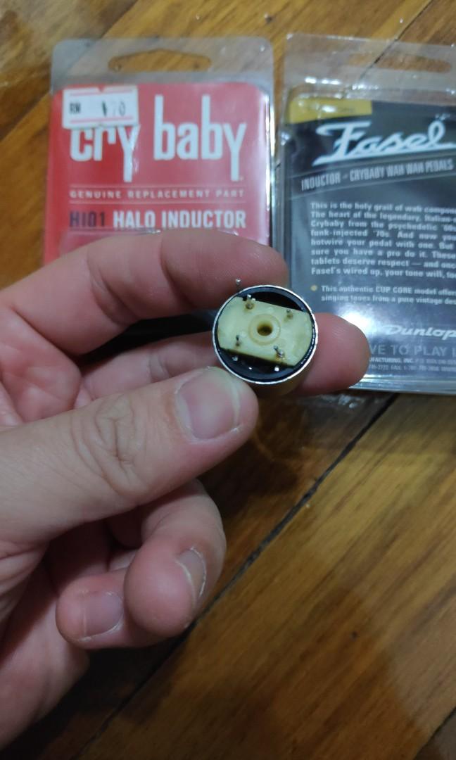 Vintage Crybaby Vox Wah Pedal inductor to change the voice of your wah
